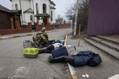 Man returns to Ukraine after family slain while fleeing