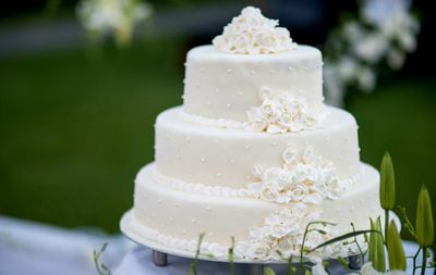 War, floods fade away as brides and grooms draw all eyeballs