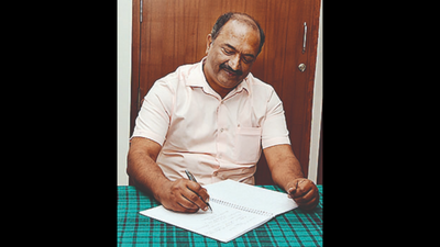 Kerala in money-trap, onus on FM to revive economy