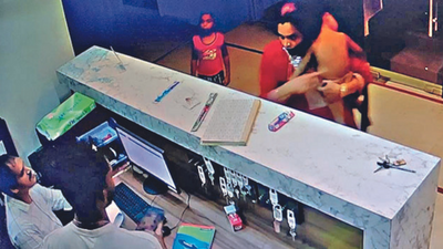 Kochi: Parents were fighting each other for custody of kids