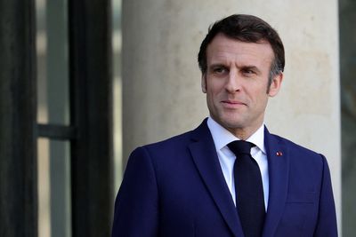 Macron's French re-election programme will propose retirement age at 65