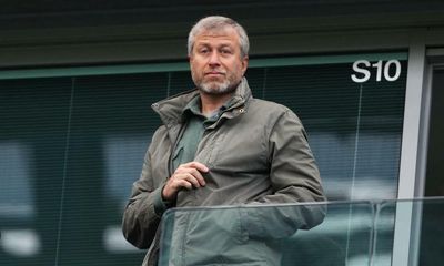 Chelsea players fearful for future after UK freezes Abramovich’s assets