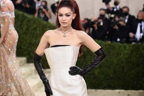 (正規店出品) KIKO KOSTADINOV PAILLETTES OPERA GLOVES Celestine-RED__00848.