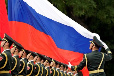 China censors online Ukraine debate, bars calls for peace