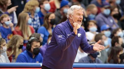Kansas State Coach Bruce Weber Resigns After 10 Seasons