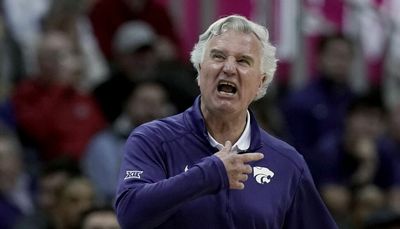 Bruce Weber goes out swinging after resigning as Kansas State basketball coach