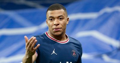 Kylian Mbappe issues defiant response after Karim Benzema's message to PSG star