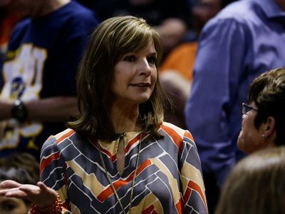 12-year-old arrested for robbery of Juli Boeheim, Syracuse coach’s wife