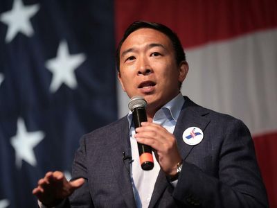 Andrew Yang In Spotlight As US Congress Sees Number of Crypto Lobbyists Nearly Triple Since 2018