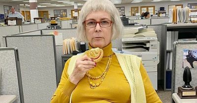 Jamie Lee Curtis vows to let it all hang out after sucking tummy in since age 11
