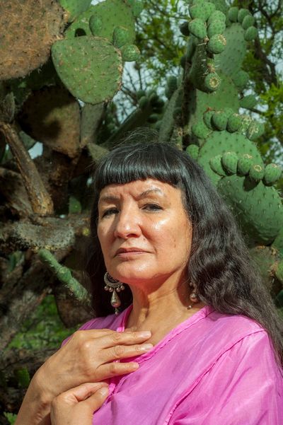 Author Sandra Cisneros: ‘If you write you don’t have to make the bed’