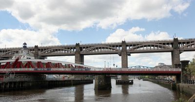 Bus driver praised for rescuing woman on Newcastle's High Level Bridge during rush hour shift