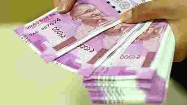 PFC pays ₹887 cr as interim dividend to govt for FY22