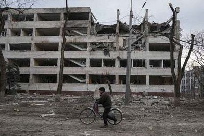 Third Russian general killed as Ukrainian resistance frustrates Putin’s forces, say Western officials
