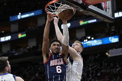 Report: Rockets to guarantee 2022-23 salaries of Garrison Mathews, KJ Martin