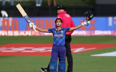 Women’s Cricket World Cup | Ton-up Mandhana, Kaur power India to 317-8 against West Indies