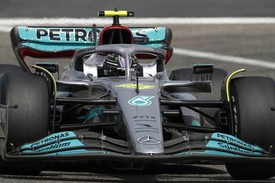 Hamilton: Mercedes not in hunt for F1 wins right now
