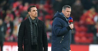 Gary Neville and Jamie Carragher agree over Robert Sanchez foul on Luis Diaz in Liverpool and Brighton