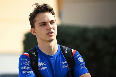 Piastri joins pool of McLaren F1 reserves for 2022 season