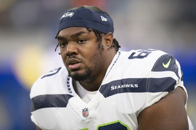 Seahawks place original-round tender on underrated G Phil Haynes