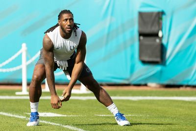 1 pending free agent from each NFL team Titans could target