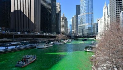 Crowds return to the Chicago River as city goes green for St. Pat’s