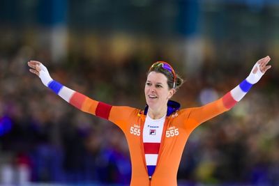 Olympic speed skating star Wust quits at 35