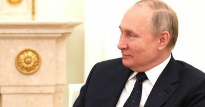 'Bloated' Putin may be suffering from steroid treatment for cancer, spies claim