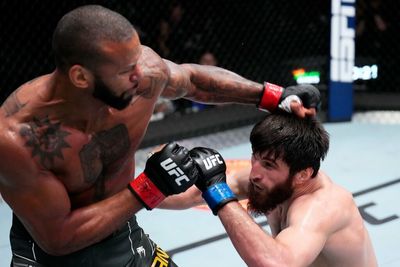Twitter reacts to Magomed Ankalaev’s ho-hum win over Thiago Santos at UFC Fight Night 203