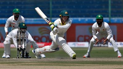 Australia digs in to bat through first two days of second Test against Pakistan in Karachi