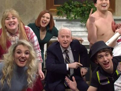 ‘Joe Biden’ meets TikTok creators in ‘cringe’ Saturday Night Live sketch