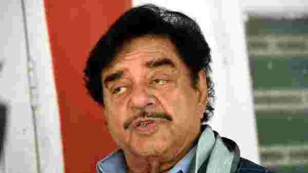 Shatrughan Sinha, Babul Supriyo to contest LS, Assembly bypolls from TMC ticket