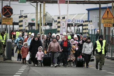 ‘Shameful’: UK’s response to Ukraine refugee crisis criticised