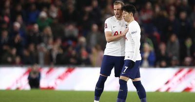 Gary Neville fires damning warning to 'poor' Tottenham duo after bruising Man United defeat