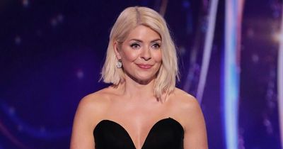 Holly Willoughby forced to miss Dancing On Ice tonight after testing positive for Covid