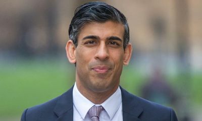 Rishi Sunak urges UK companies to stop investing in Russia