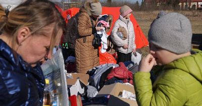 Fears for Ukraine child refugees with tough new measures at border crossings