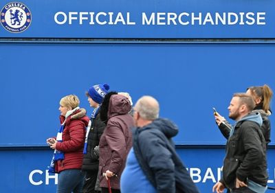 Chelsea fans in sombre mood as Abramovich sanctions bite