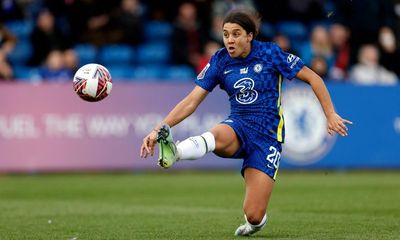 Chelsea’s Sam Kerr breaks Aston Villa at the last to boost WSL title tilt