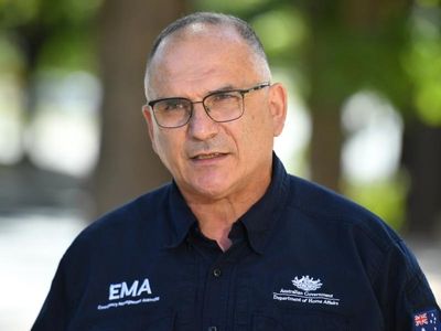 Emergency head defends flood response