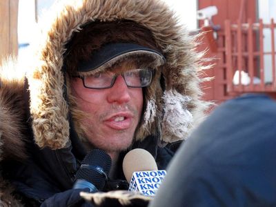 Brent Sass maintains lead as Iditarod reaches Bering Sea ice