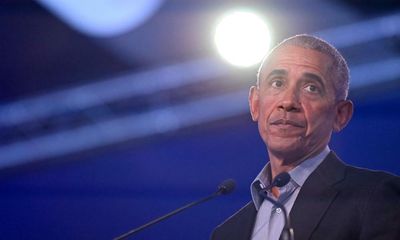 Barack Obama announces positive test for Covid-19