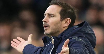 Frank Lampard hits back at angry Everton fans over "direct" football demands