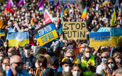 UK offers sanctuary to 21 sick Ukrainian children as refugee scheme expanded