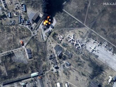 Ukraine news – live: Russia asks China for weapons, US claims as Kyiv’s Antonov aircraft plant shelled