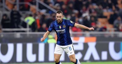 Tottenham news: Spurs target 'unbelievable' £40.5m star as Gary Neville blasts forward duo