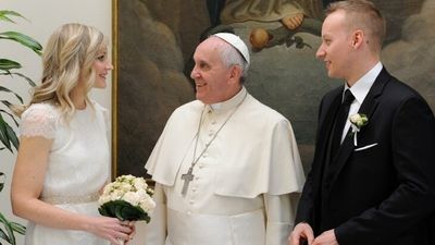 Pope's Vatican employee Joanne Bergamin returns to Gold Coast with Swiss Guard husband