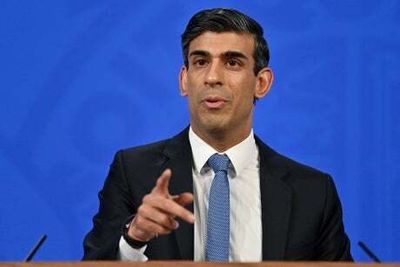 Central banks ready to raise interest rates even as economies wobble