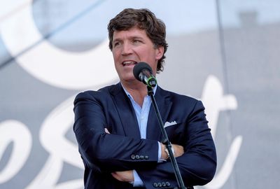 Tucker mocked on Twitter as Putin tool