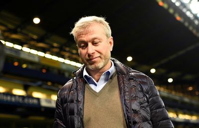 EU agrees to freeze Roman Abramovich's assets - diplomats